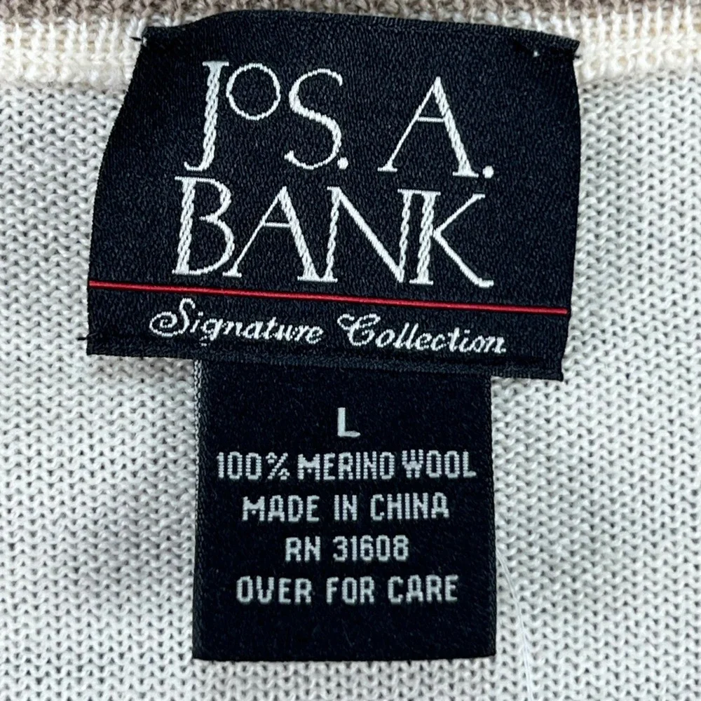 NWT Jos A Bank Signature Collection Mens L Cream 100% Merino Wool V-Neck Sweater